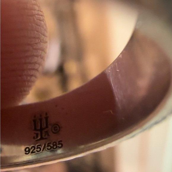 14k gold and sterling scroll design ring 
Size 5 - Picture 5 of 5